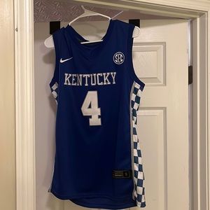 Selling a stitched on rojon rondo Kentucky jersey